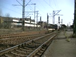 Gterzug mit BR 185 und Gterzug in Lehrte (Mrz 2012).